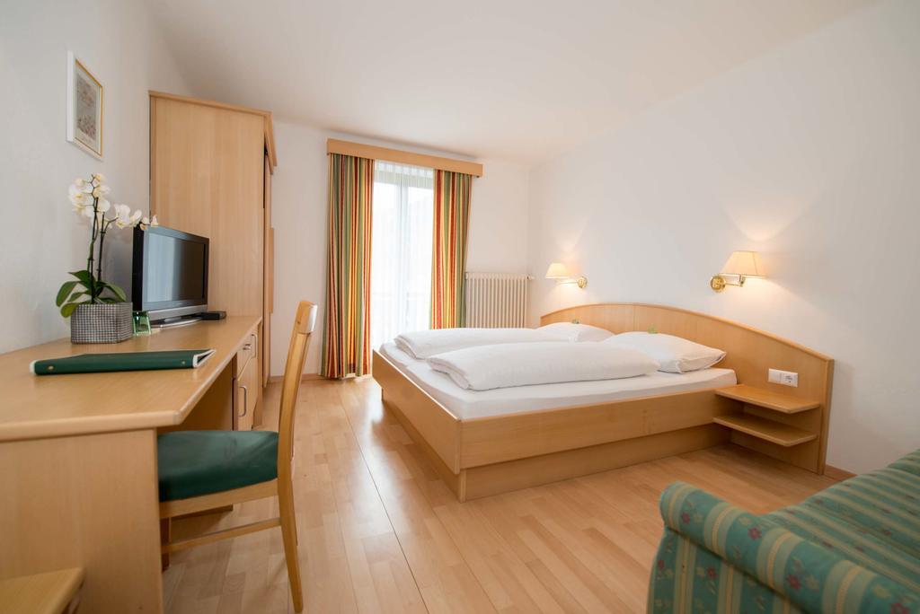 Hotel Lipeter & Bergheimat ويسنسي المظهر الخارجي الصورة